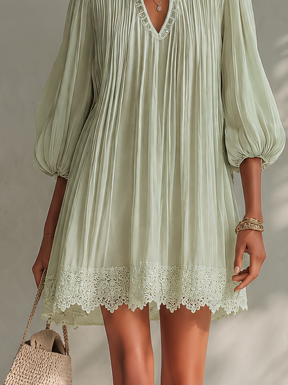 Light Green Pleated Chiffon Lace Mini Dress